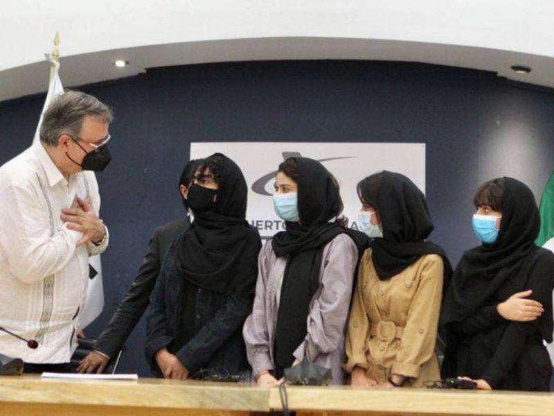 Llegan a México los primeros refugiados Afganos