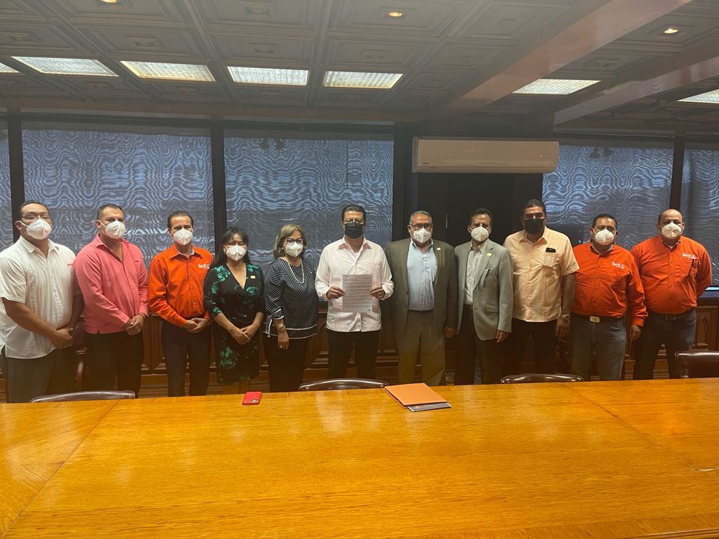 Se coordinan Gobierno Municipal y SNTE en acciones para el sano regreso a clases