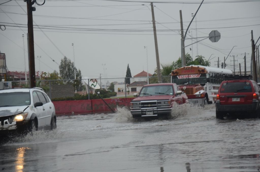 Aumenta para este viernes la posibilidad de lluvia a 80 por ciento
