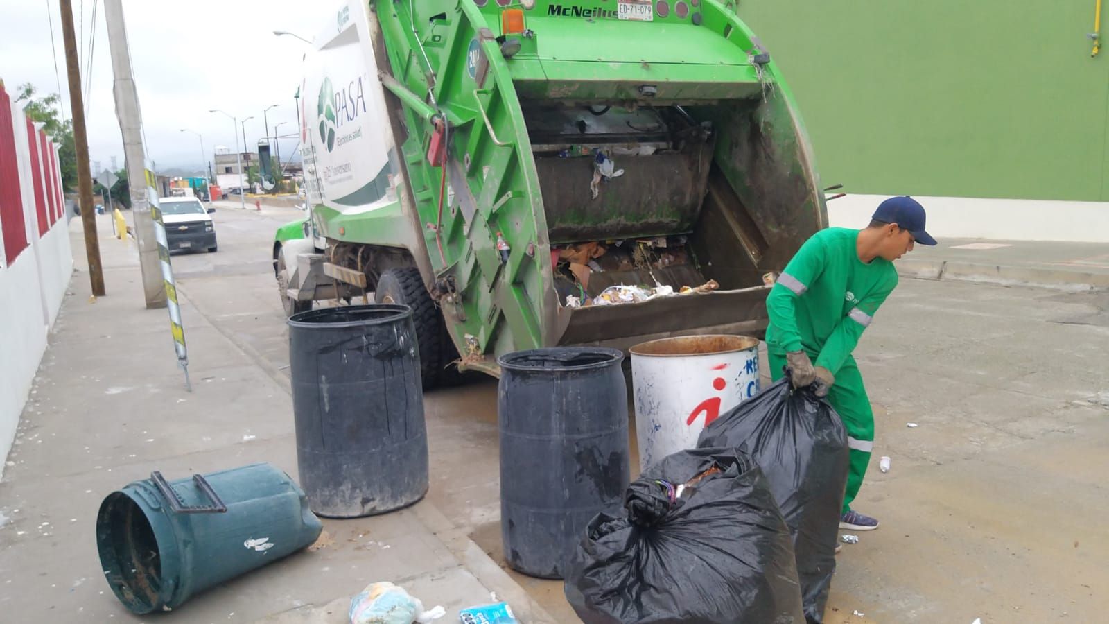 Implementó PASA servicio de recolección de basura este domingo