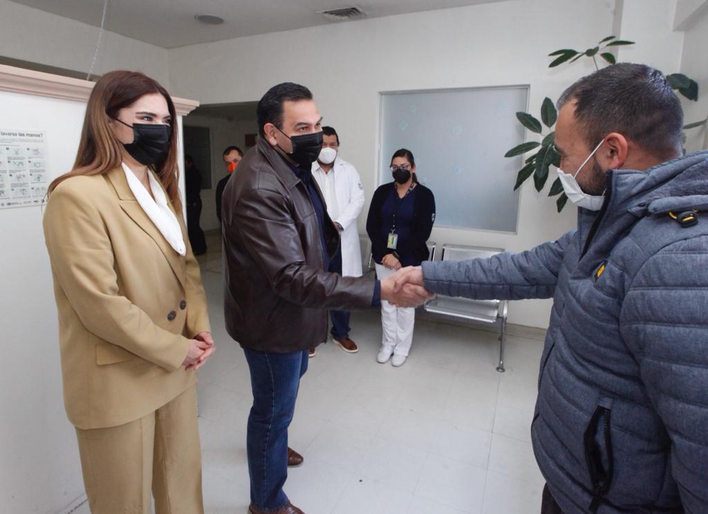 Fueron niñas las primeras ciudadanas del año, nacieron por diferencia de un minuto