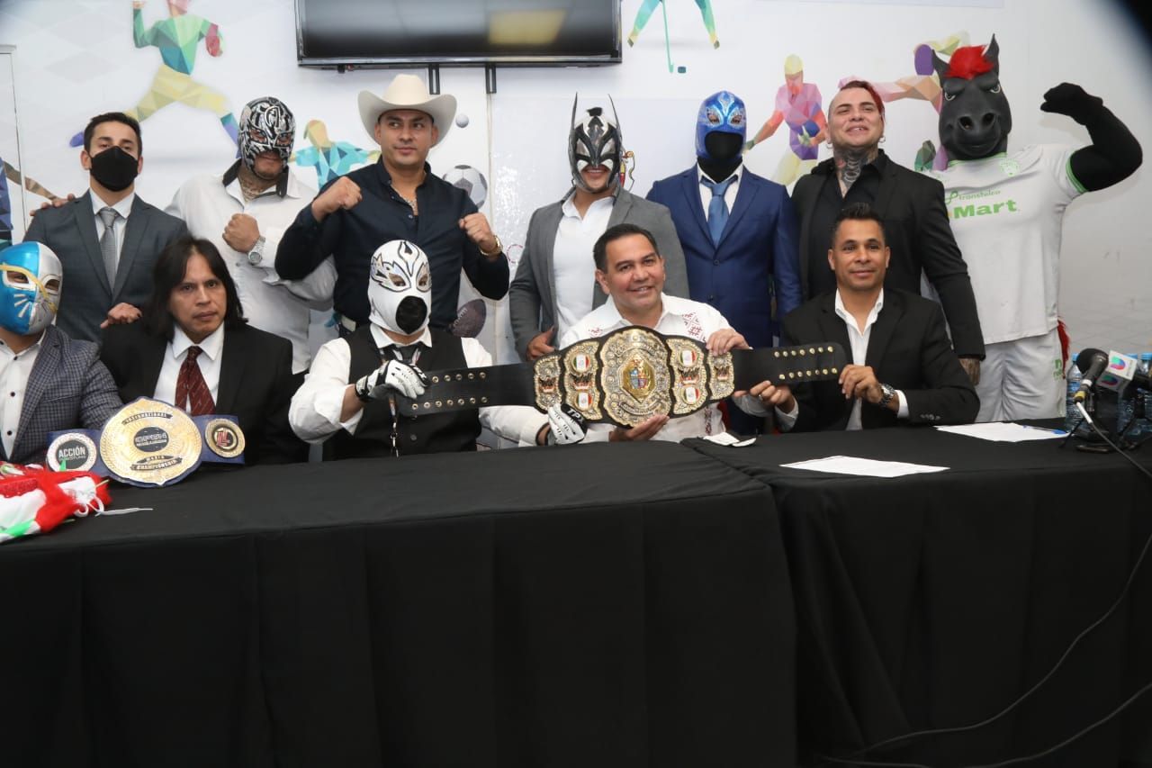 Atestigua  Presidente Municipal designación del comisionado de Lucha Libre