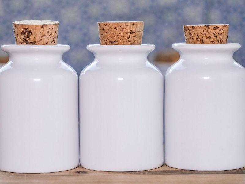 Investigan en EU frascos con  'viruela' localizados dentro de un refrigerador