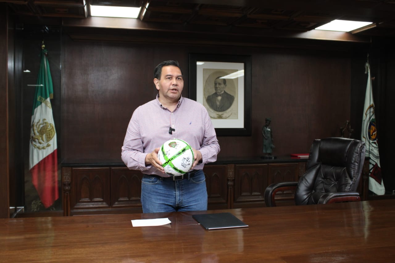 Felicita Presidente Municipal Cruz Pérez Cuéllar a los Bravos de Juárez por su victoria ante el Cruz Azul