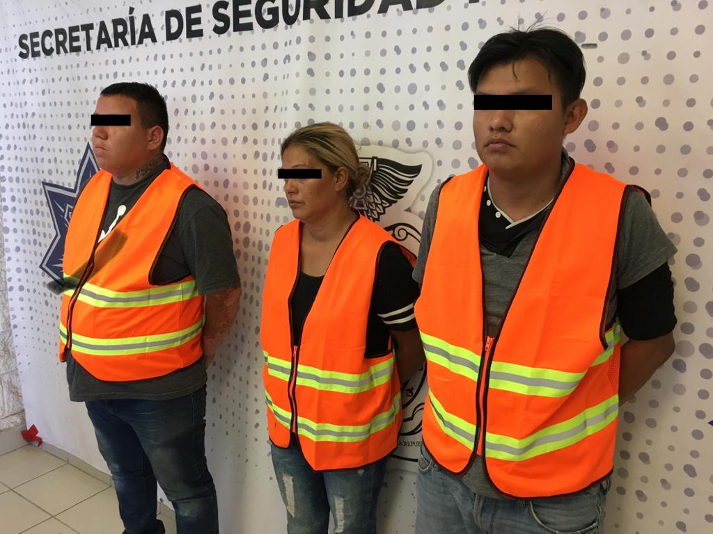 Detienen a dos sujetos y a una mujer por el delito de homicidio en grado de tentativa