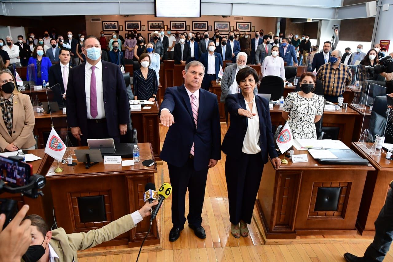 Ratifica Congreso del Estado a Roberto Fierro como Fiscal General y María Álvarez Secretaria de la Función Pública