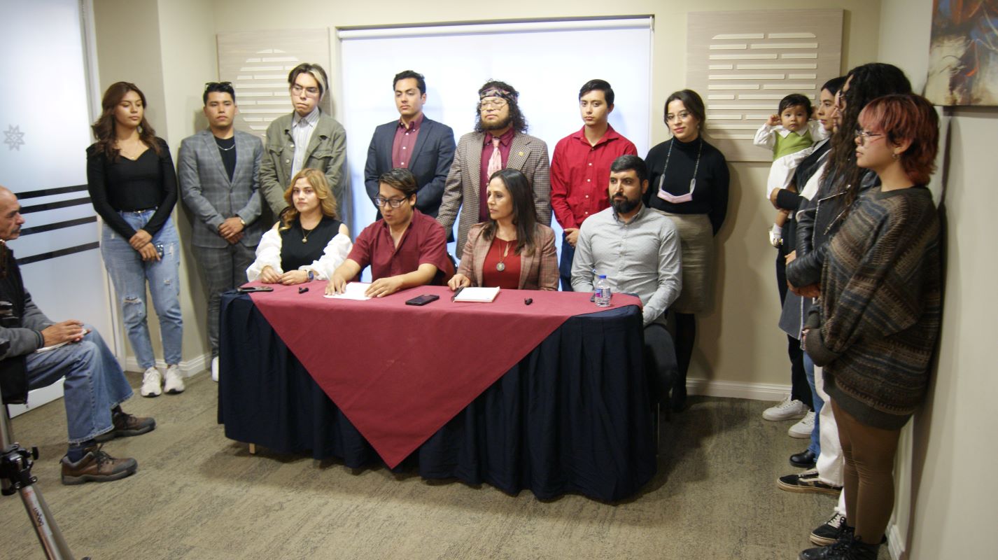 Presentan nuevo grupo Jóvenes con Claudia.