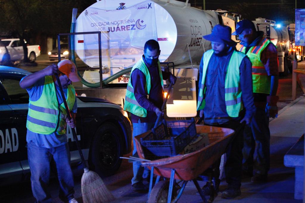 Lleva Servicios Públicos Cruzada Nocturna al Bulevar Óscar Flores.