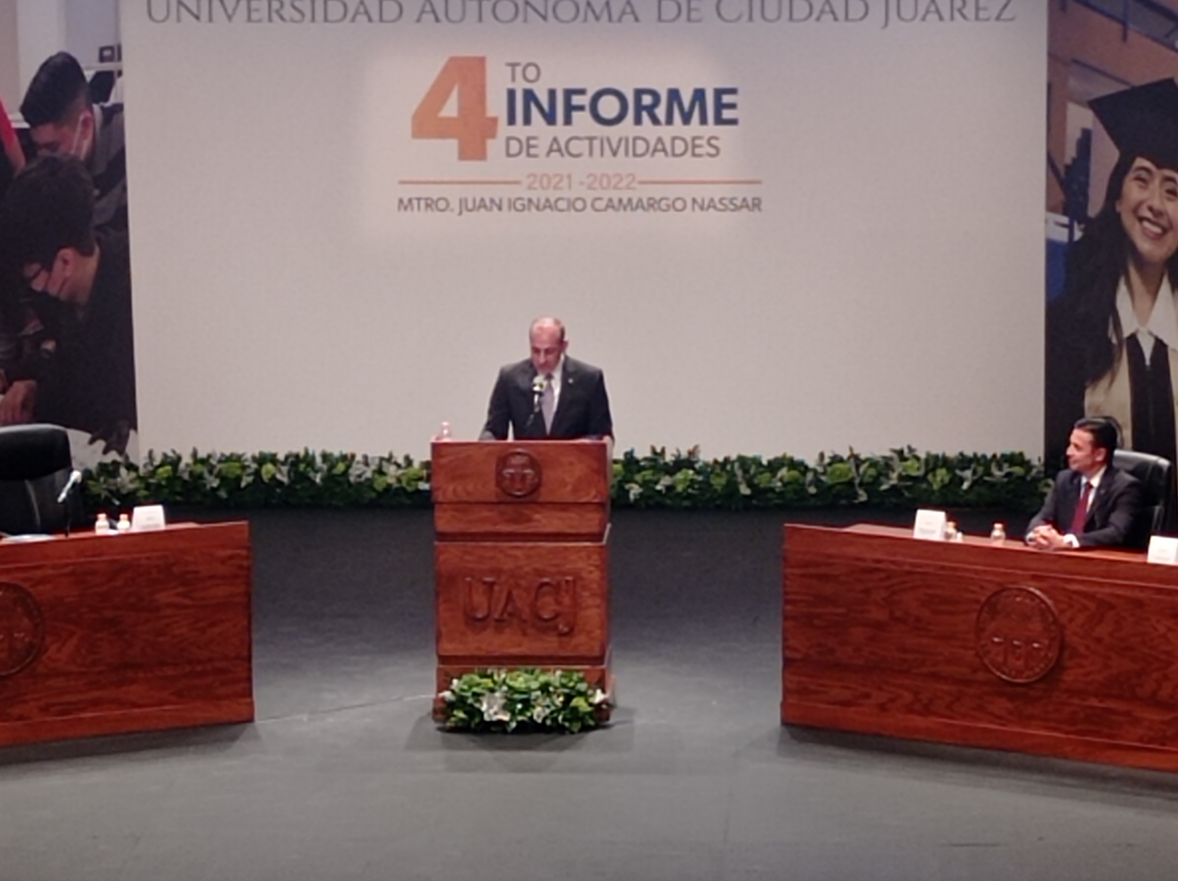 Destaca rector crecimiento en infraestructura y programas de acción comunitaria.