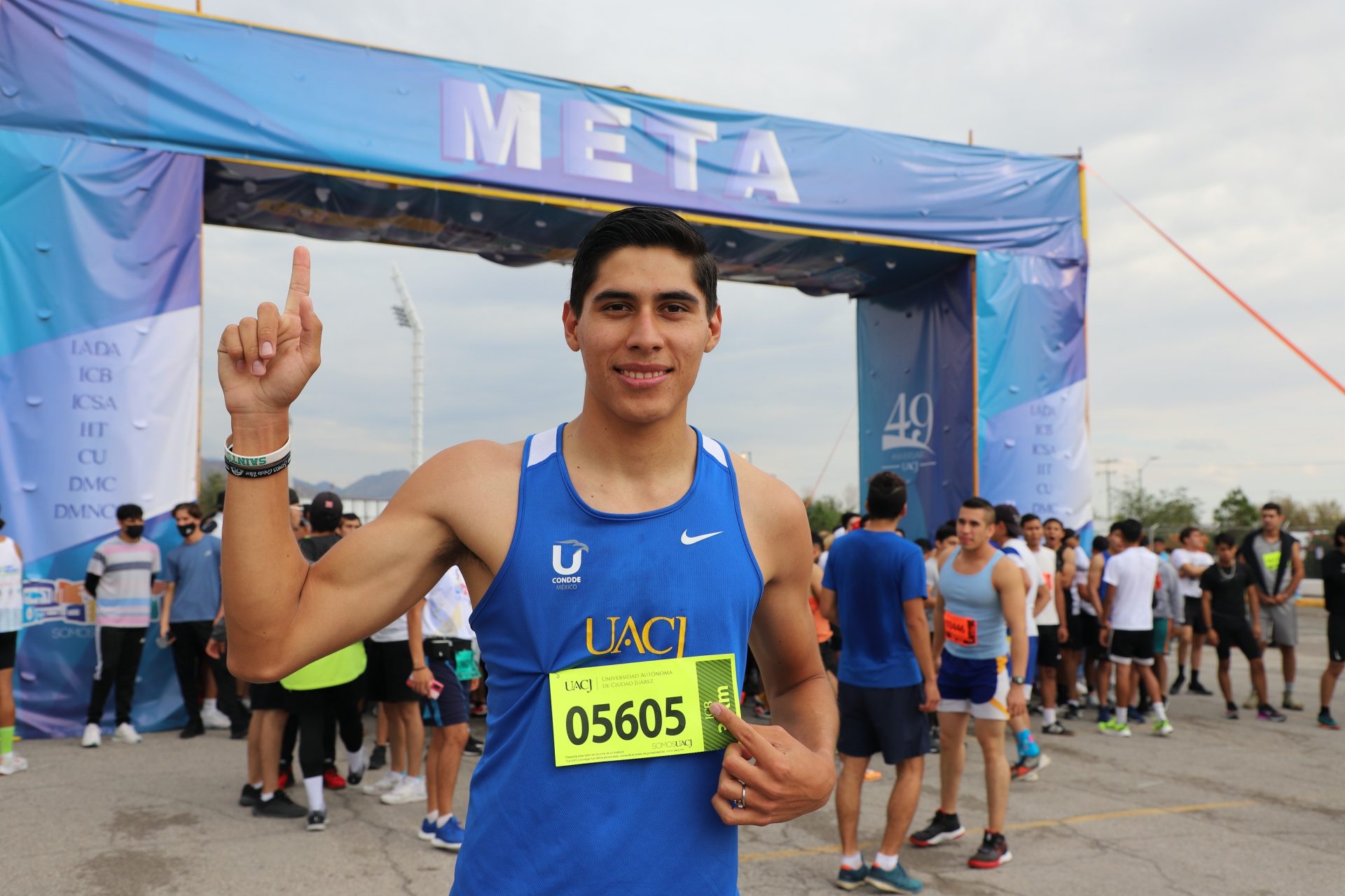 Celebra UACJ aniversario 49 con carrera pedestre.