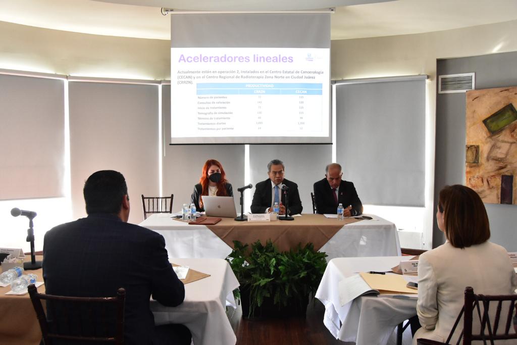 Puente Eterno volvió a estancarse por el temporal de lluvias.
