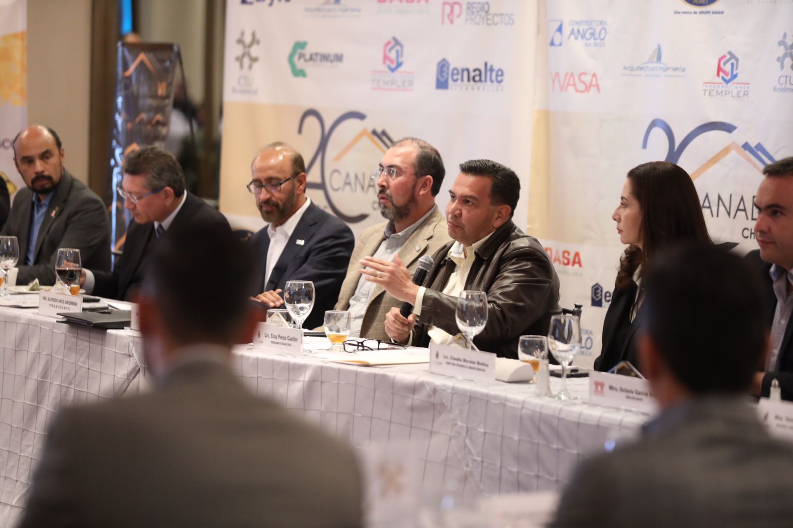 Analiza CANADEVI los retos y oportunidades en el desarrollo de vivienda.