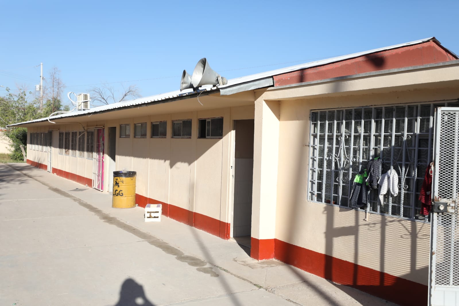 Entregan trabajos de rehabilitación a Primaria Club Rotario Industriales 