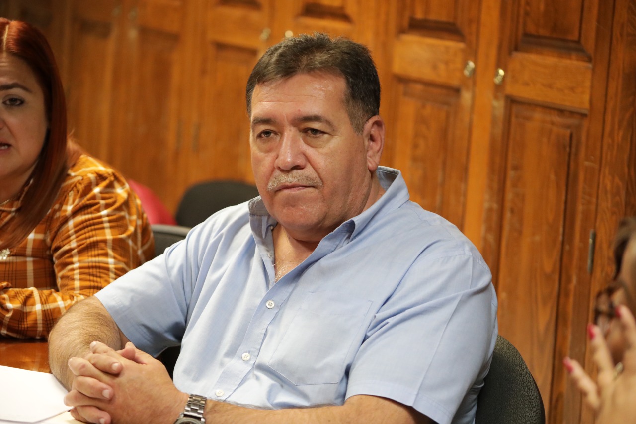 A escasos días de asumir el cargo, director de centros comunitarios presentó plan