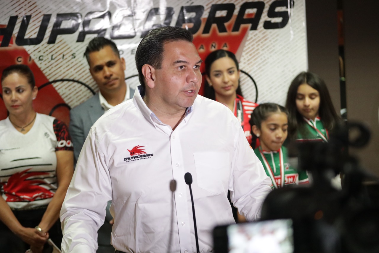 Impulsan proyecto de reconstrucción del Periférico Camino Real