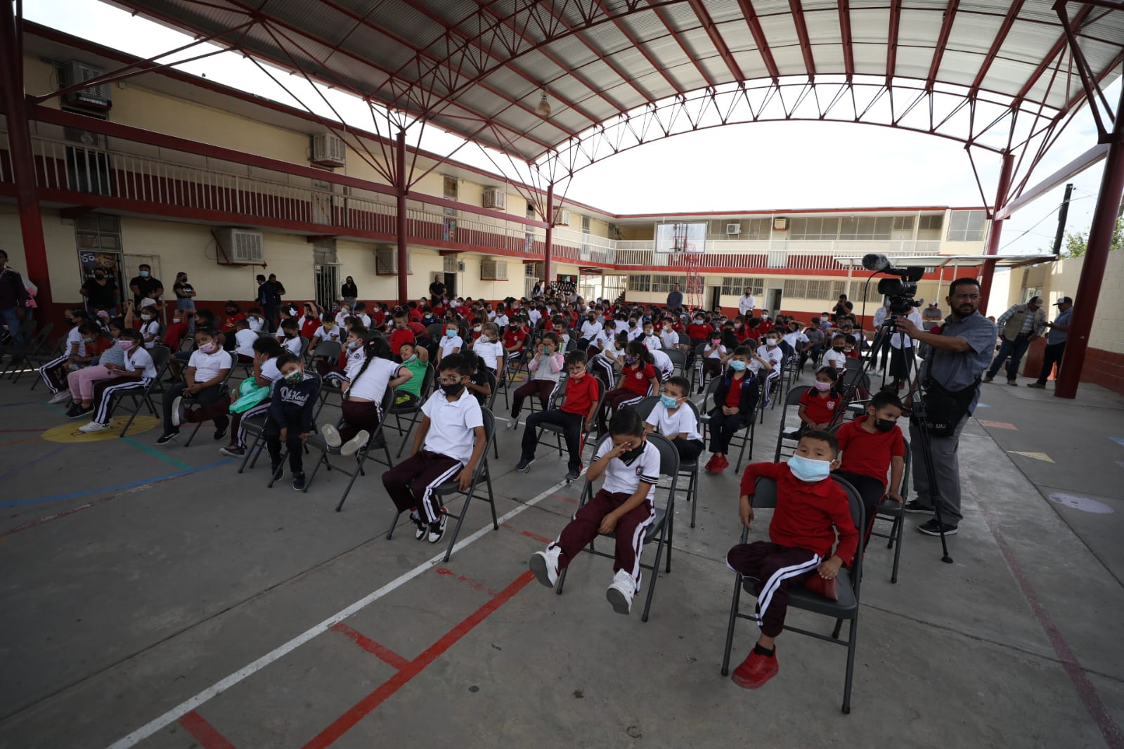 Entregan obras de mejoramiento en Escuela Primaria Estatal Bellavista