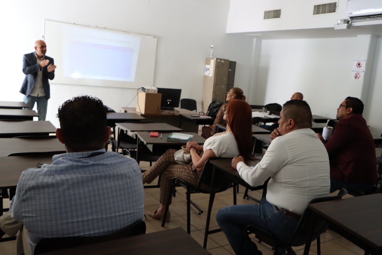 Capacitan a jueces cívicos de la SSPM en protocolos de atención al delito de violencia familiar