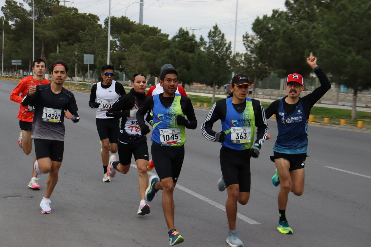 Mas de 10 mil juguetes recolectados en carrera navideña