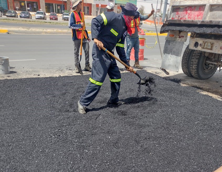 60 mil metros cuadrados de pavimento bacheado