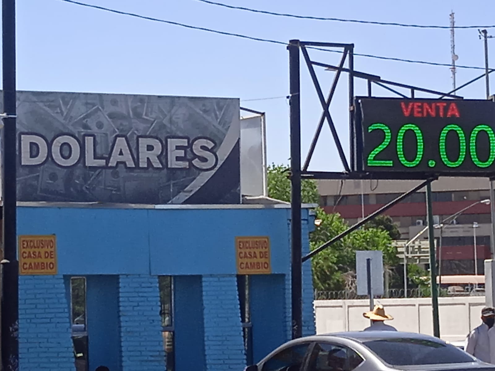 Dólar se mantiene estable, pero registra incremento en los últimos días