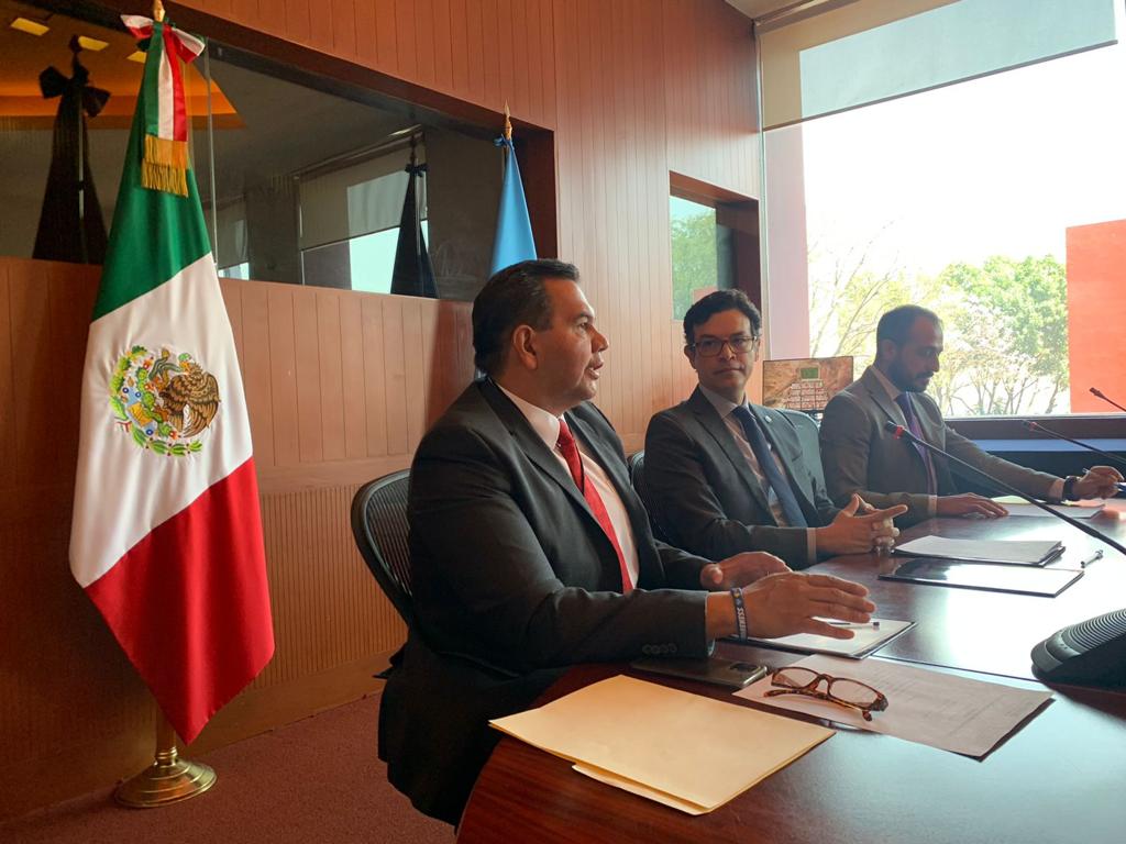 Firma alcalde Acuerdo de Contribución entre el Municipio de Juárez y ONU-Habitat