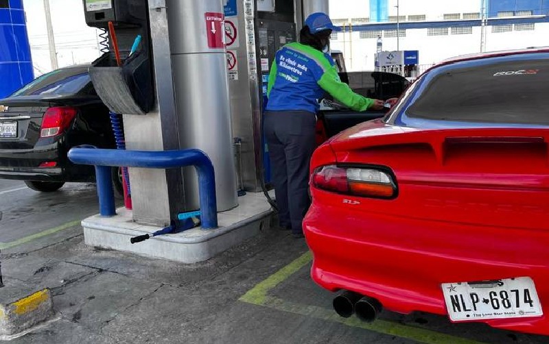 A partir de las cero horas del sábado, se incrementa precio de gasolina