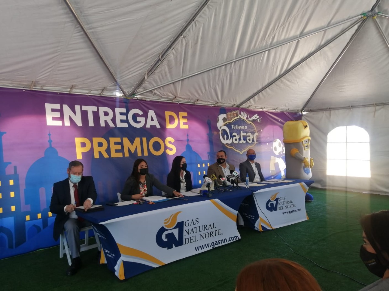 Premia Gas Natural a usuarios cumplidos con un viaje a Qatar