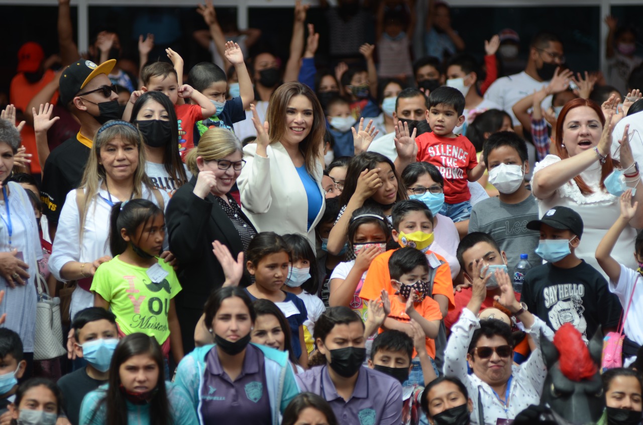 Adelantan a niños de Centros Comunitarios su festejo en la Rodadora