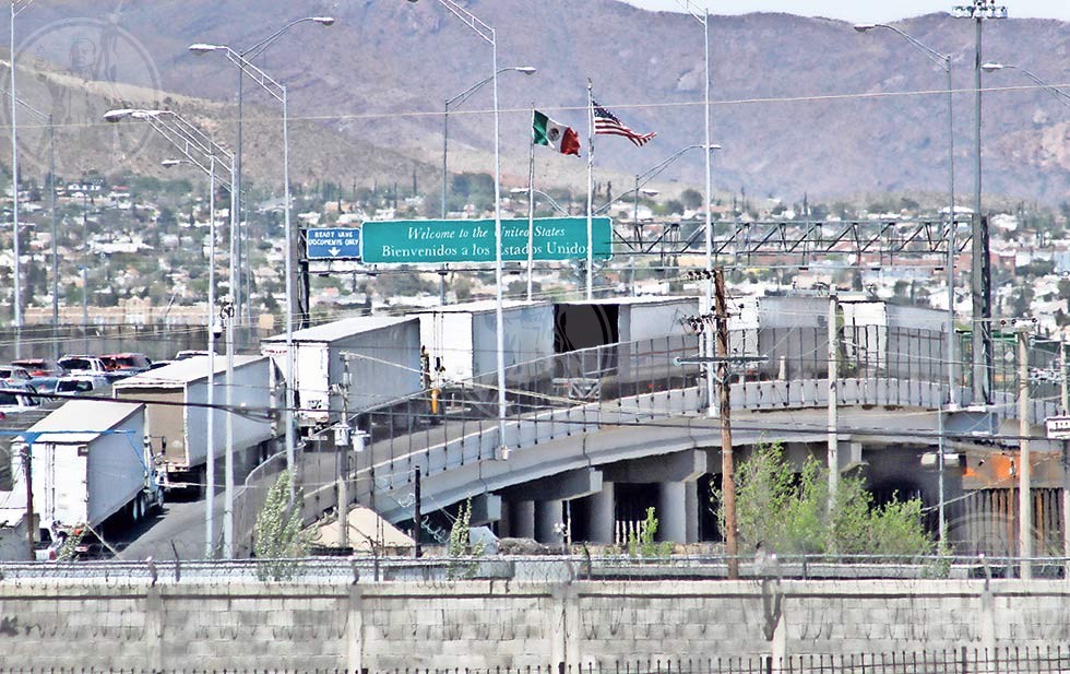 Por proceso de migrantes, cierran a la exportación el Puente Córdova-Américas.