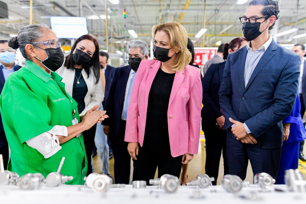 Emprende estado programa de atención a mujeres en maquiladoras