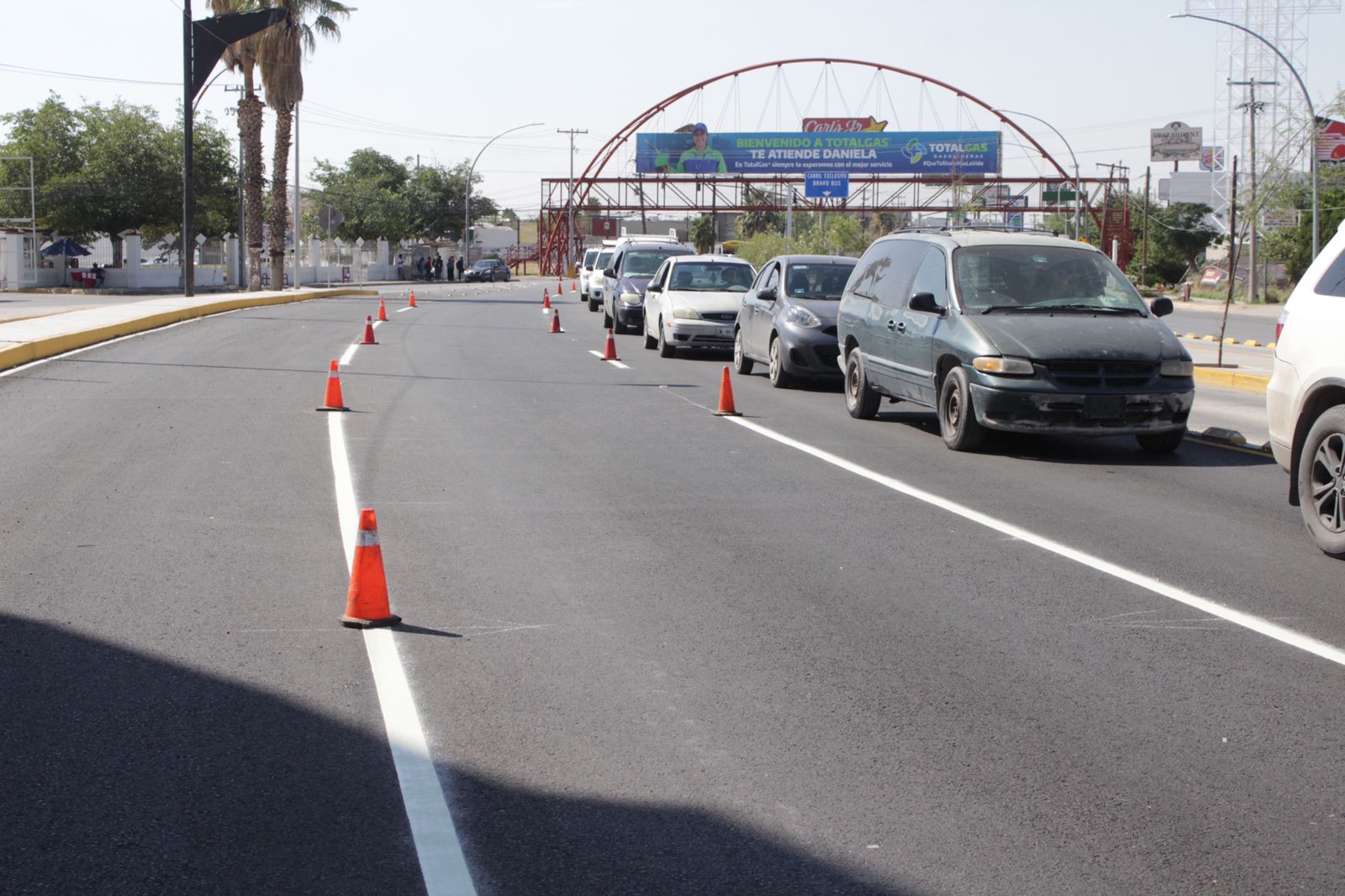 Continúa aplicación de pintura termoplástica, en Paseo Triunfo de la República