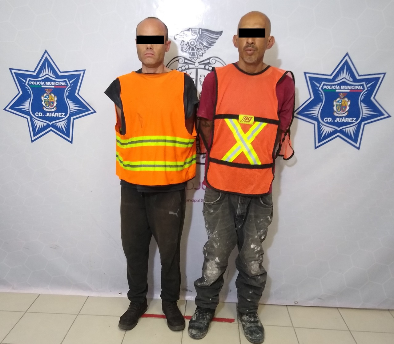 Detienen a dos sujetos que incendiaron camioneta