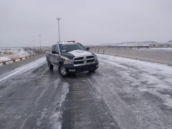 Cerraran puentes y paso a desnivel si se cristaliza el pavimento