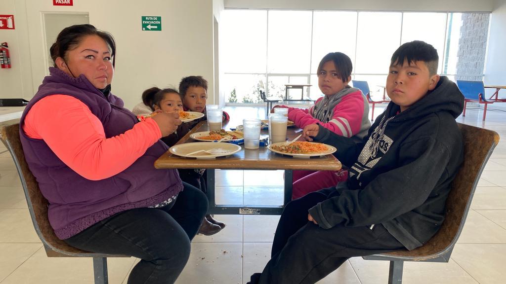 Alimentación sana y variada ofrecen  los comedores comunitarios del DIF Municipal