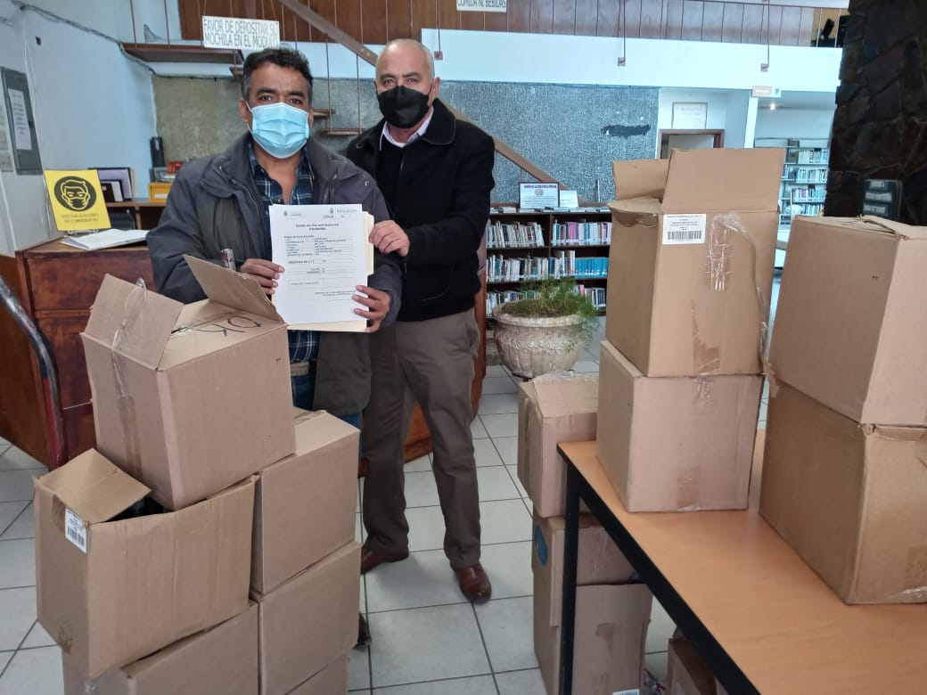 Distribuye municipio gel antibacterial en escuelas de la ciudad