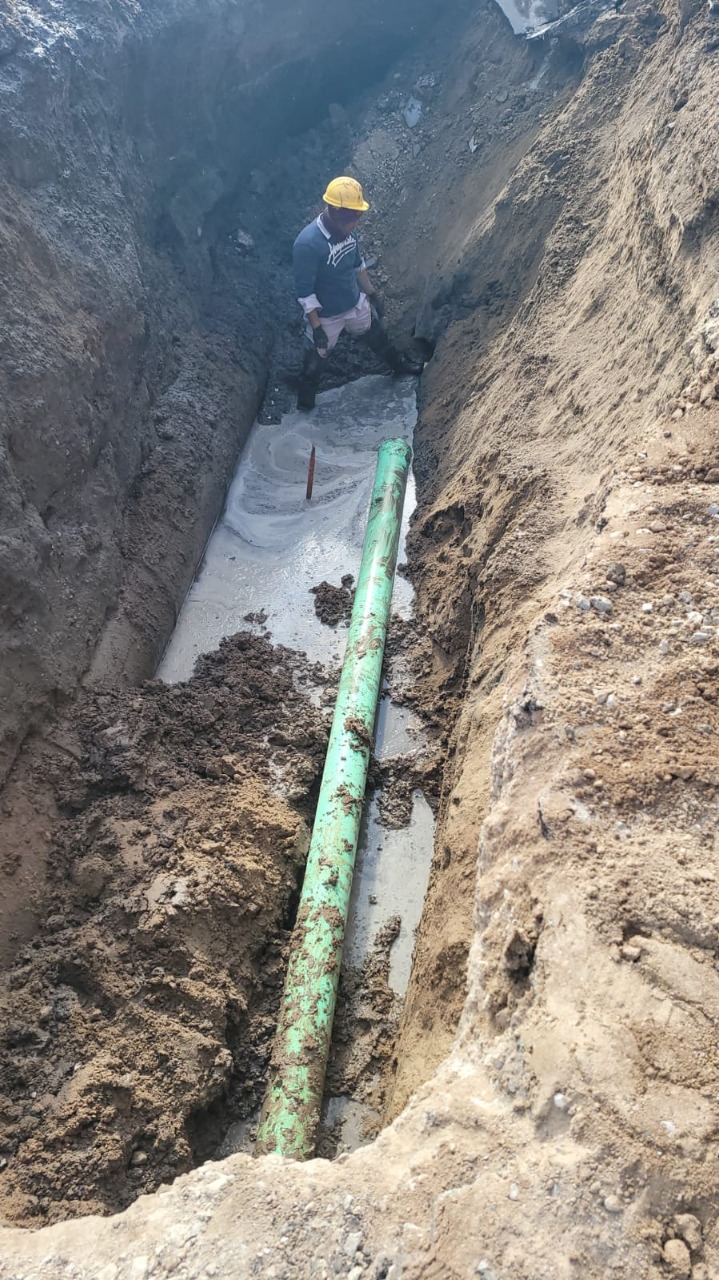 JMAS JUÁREZ repara hundimiento en la zona centro