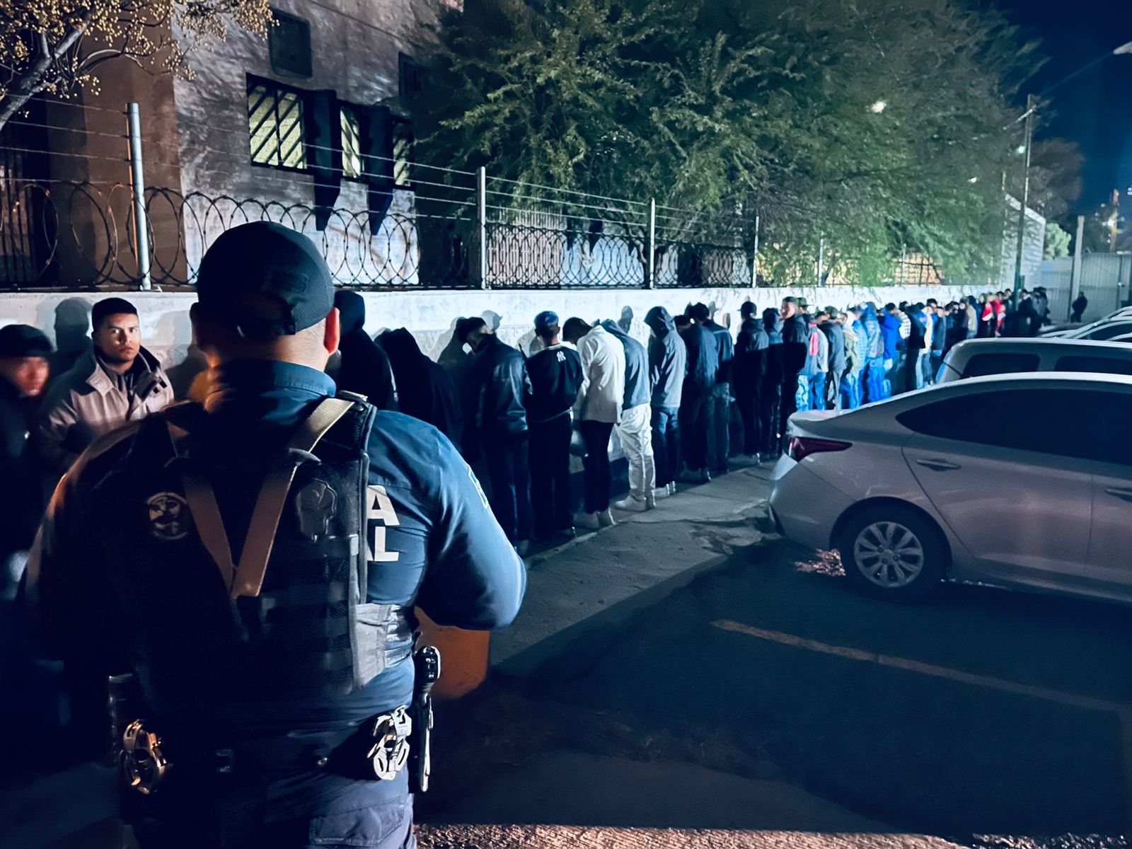 Revienta Policía Municipal fiesta y detiene decenas de menores ebrios