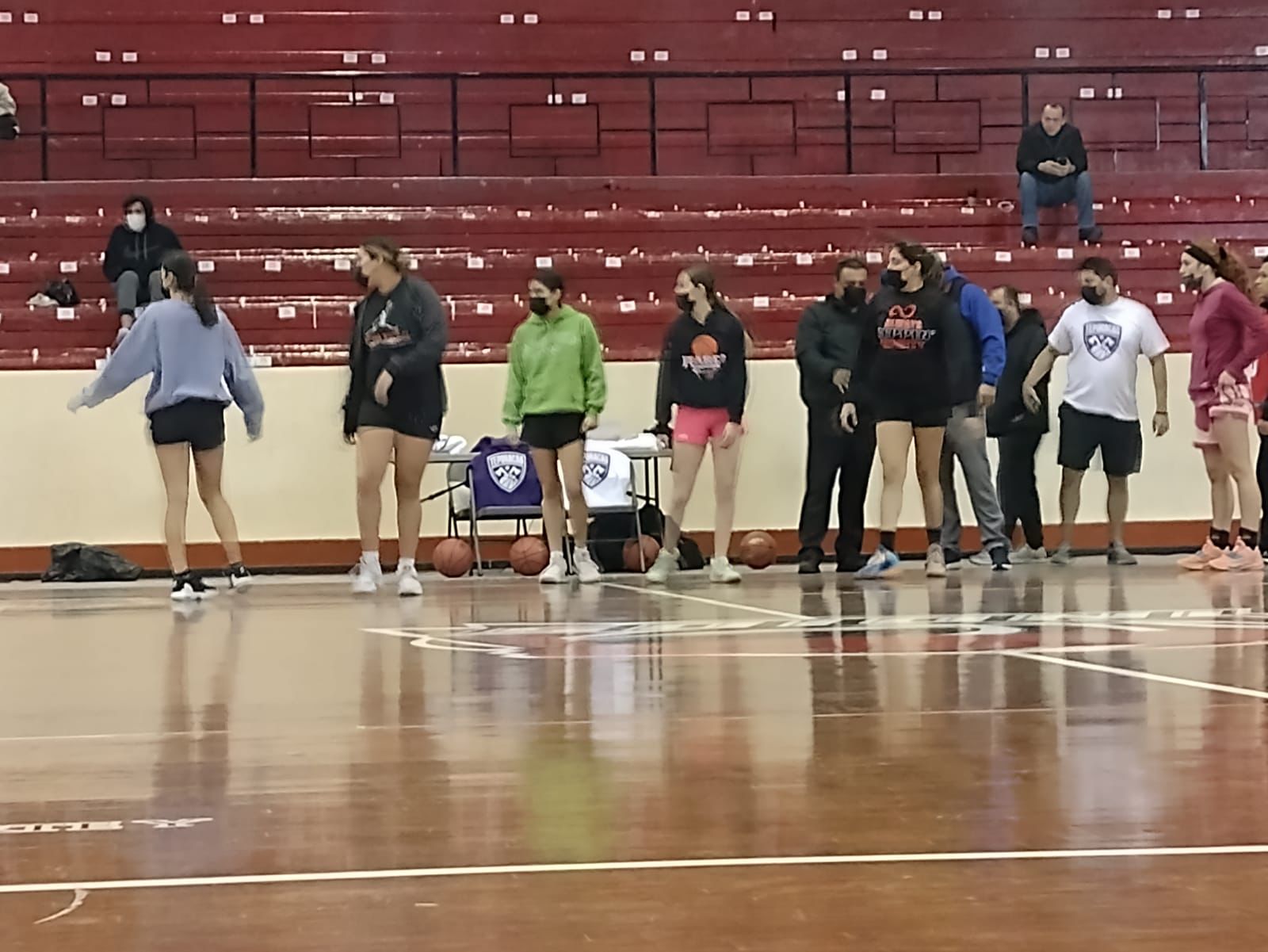 Jóvenes talentos fronterizos buscan ser parte del equipo de basquetbol Teporacas de Chihuahua