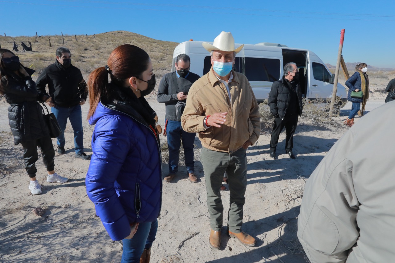 Realizan funcionarios Municipales recorrido por Samalayuca