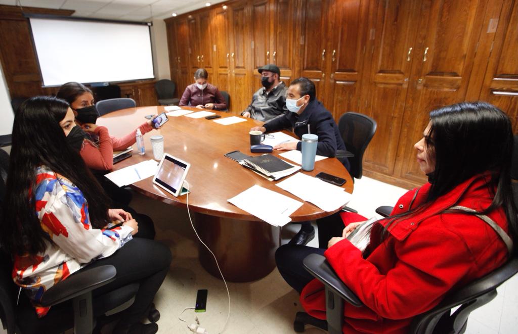 Analizan regidores solicitud para flexibilizar requisitos de becas a estudiantes de grupos vulnerables