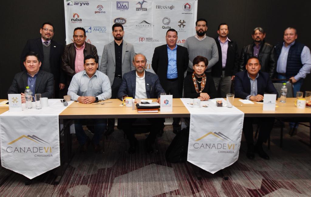 Servicios Públicos y CANADEVI buscan trabajar en conjunto por la comunidad