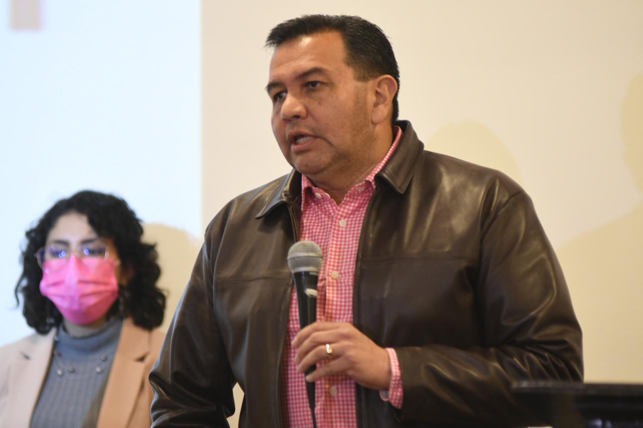 Personal de Desarrollo Social recibe capacitación para el trato a la ciudadania