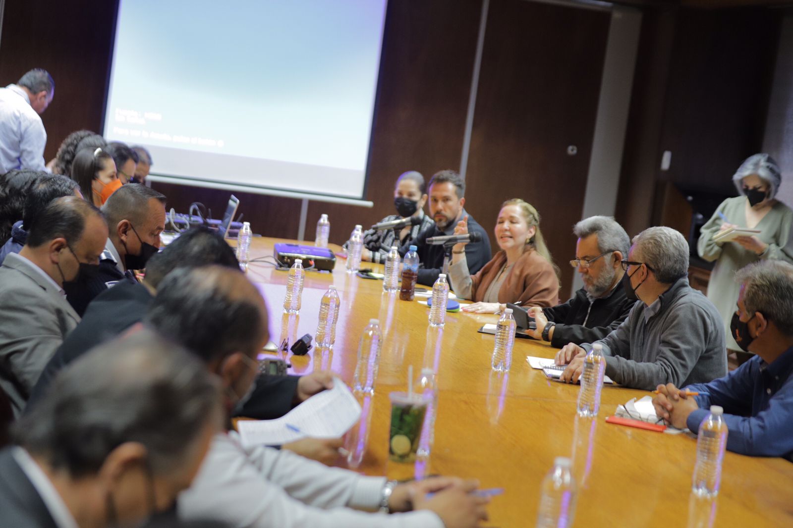 Analizan avance de obras de la construcción de  Prolongación Tomás Fernández