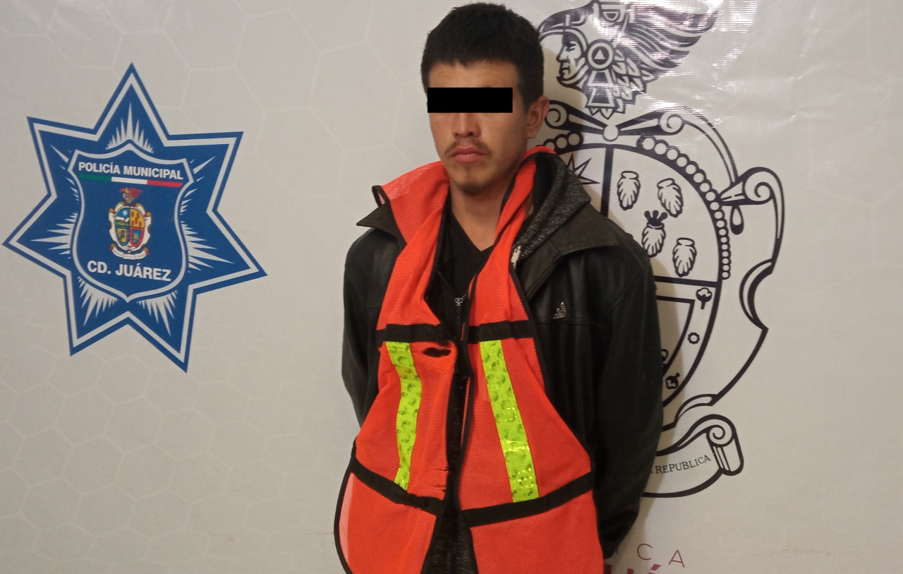 Arresta policía municipal a cuatro personas con orden de aprehensión; uno era buscado por el delito de homicidio