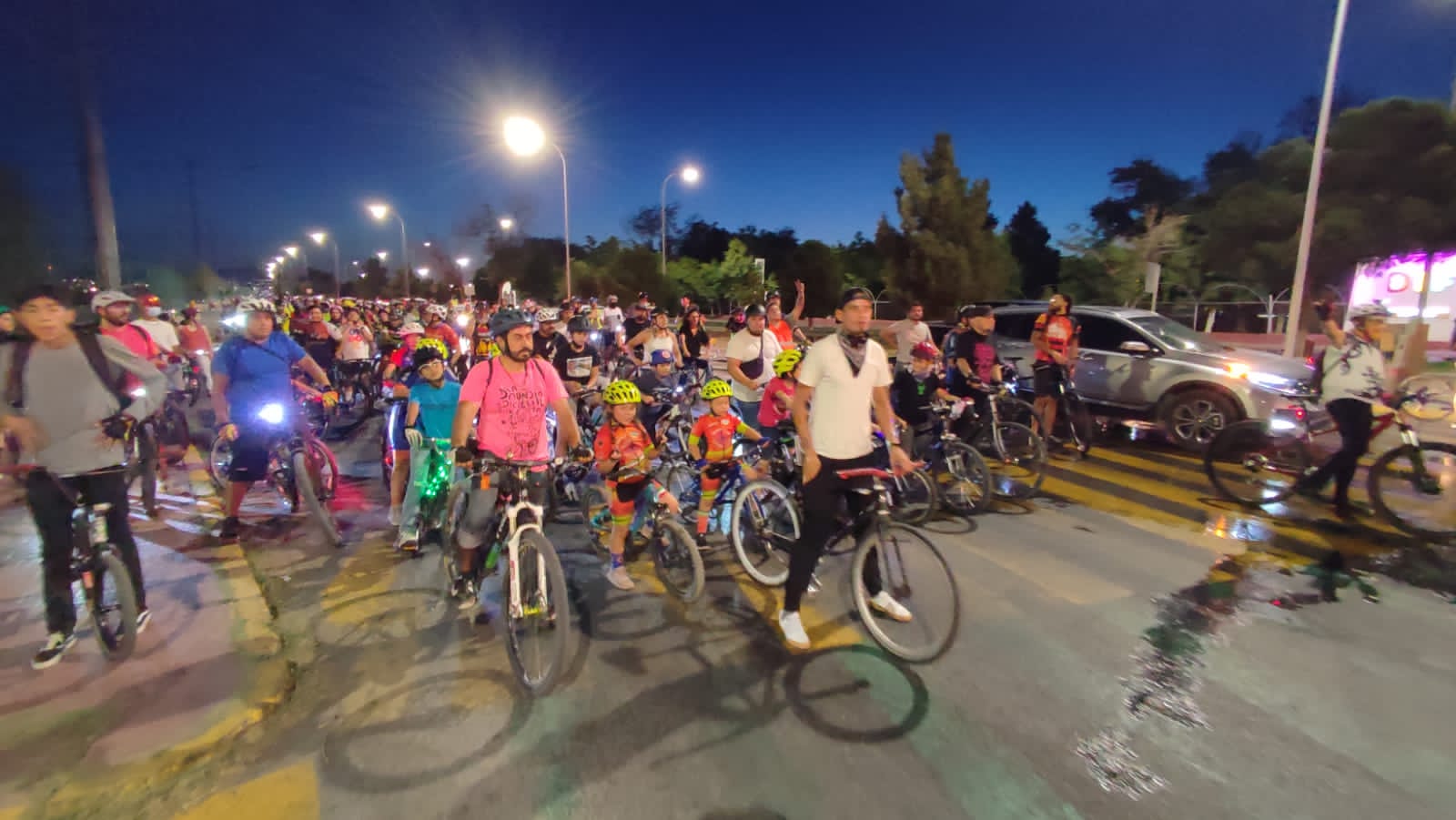 Con rodada festejan Día Internacional de la Bicicleta
