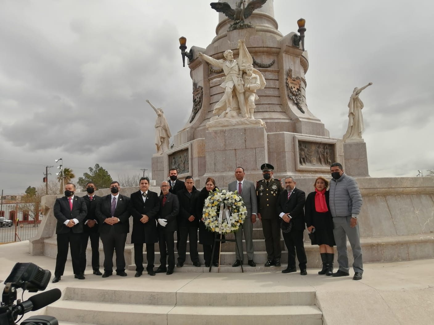 Celebran aniversario 216 del natalicio de Benito Juárez