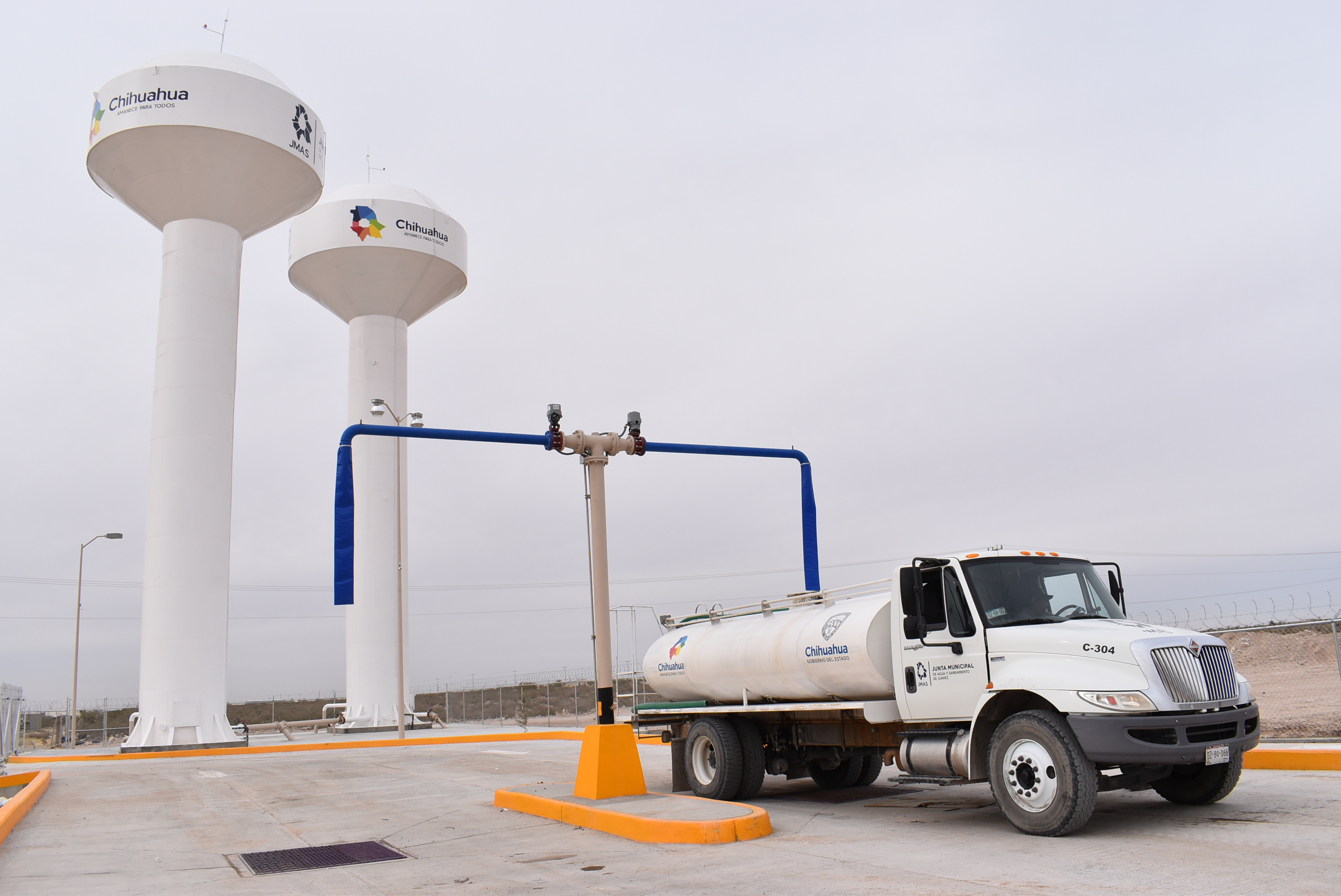 Preparan entrega de agua en pipas