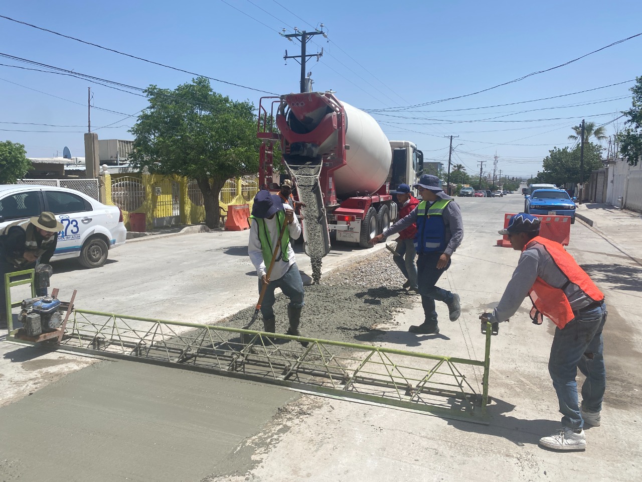JMAS Juárez continúa con labores de bacheo en la ciudad