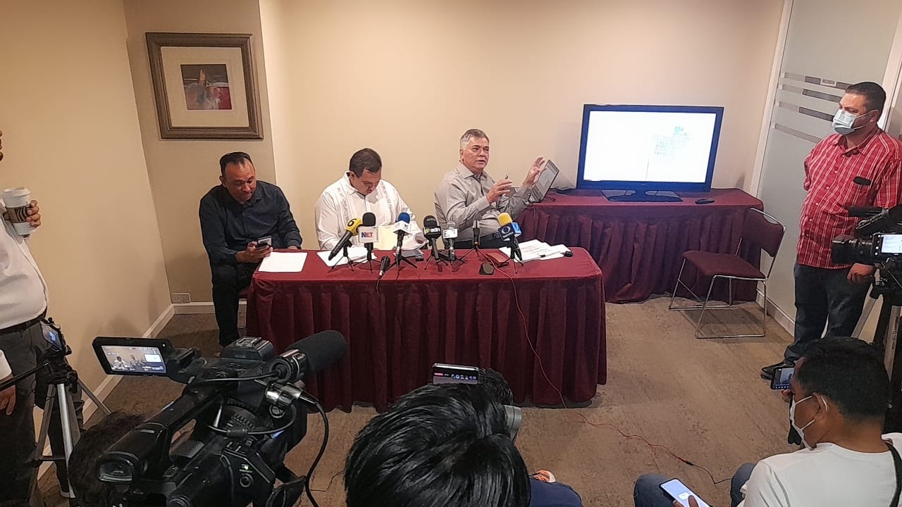 Alcalde Pérez Cuéllar, denunció públicamente fraude del INE en Revocación de Mandato