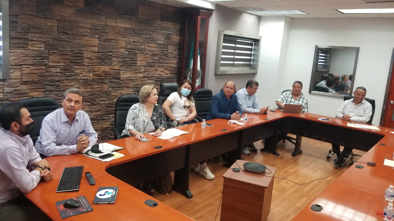 JMAS Juárez se reúne con diputados y sociedad civil para tratar el tema del agua en Anapra